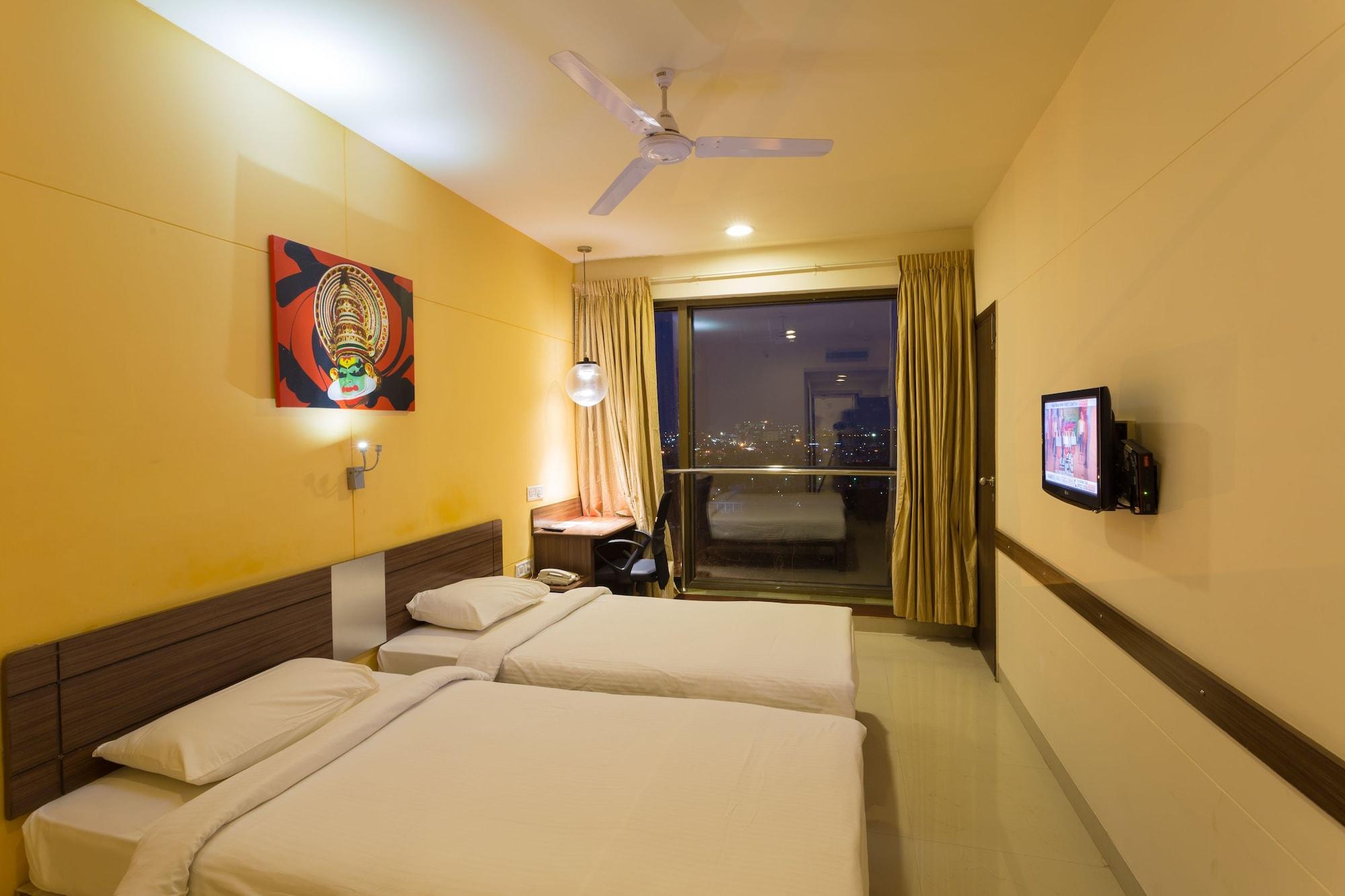Chennai Hotel Exterior photo
