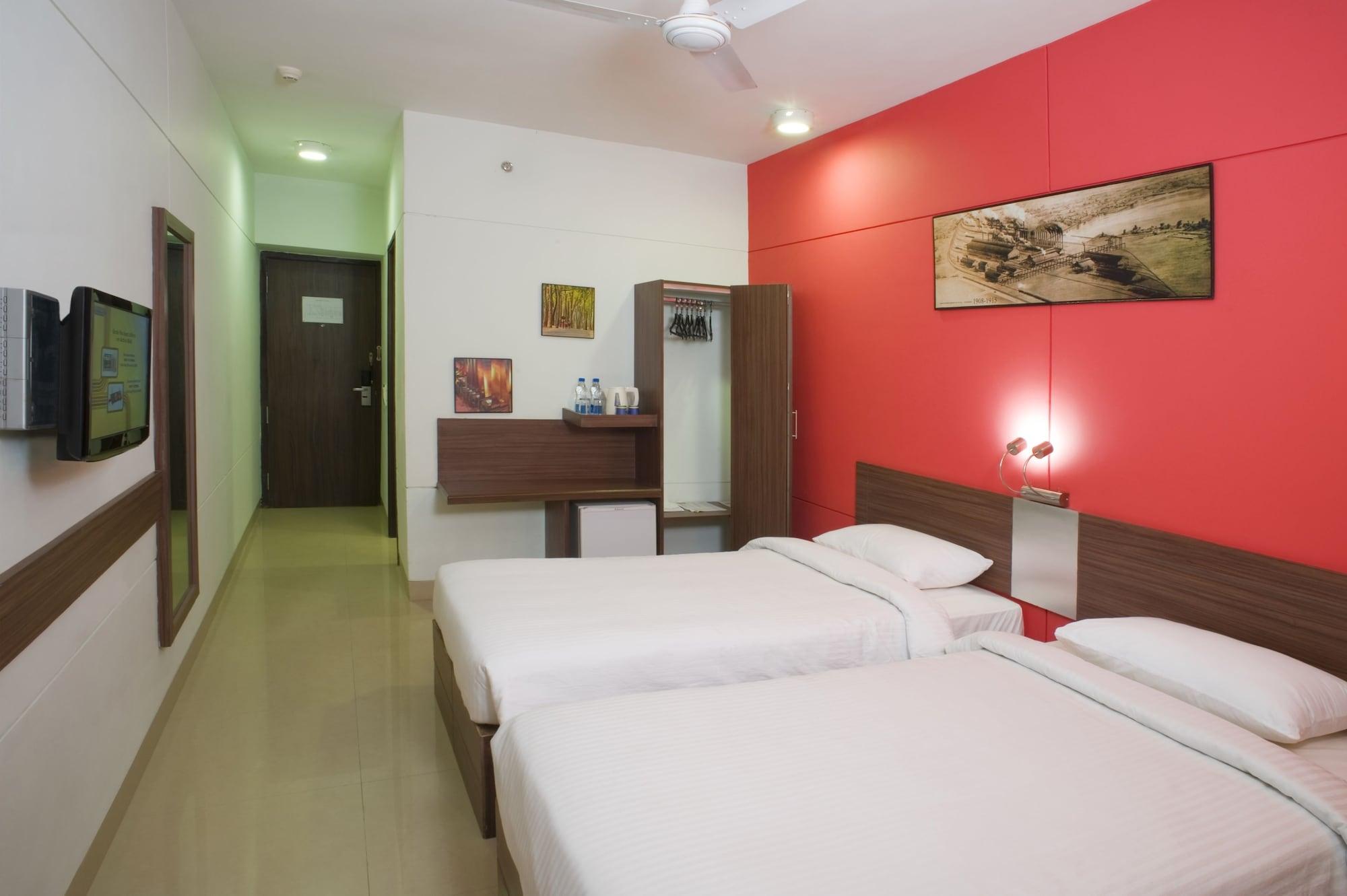 Chennai Hotel Exterior photo