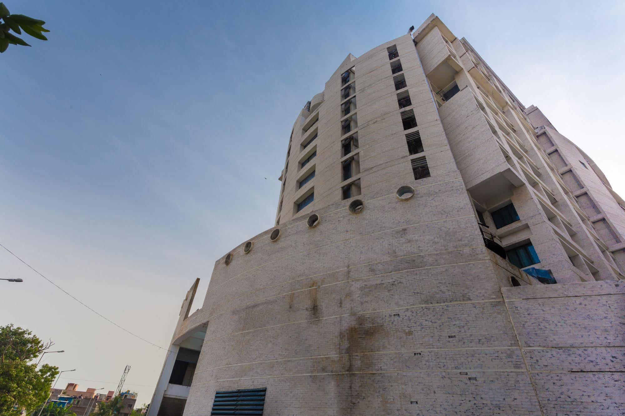 Chennai Hotel Exterior photo