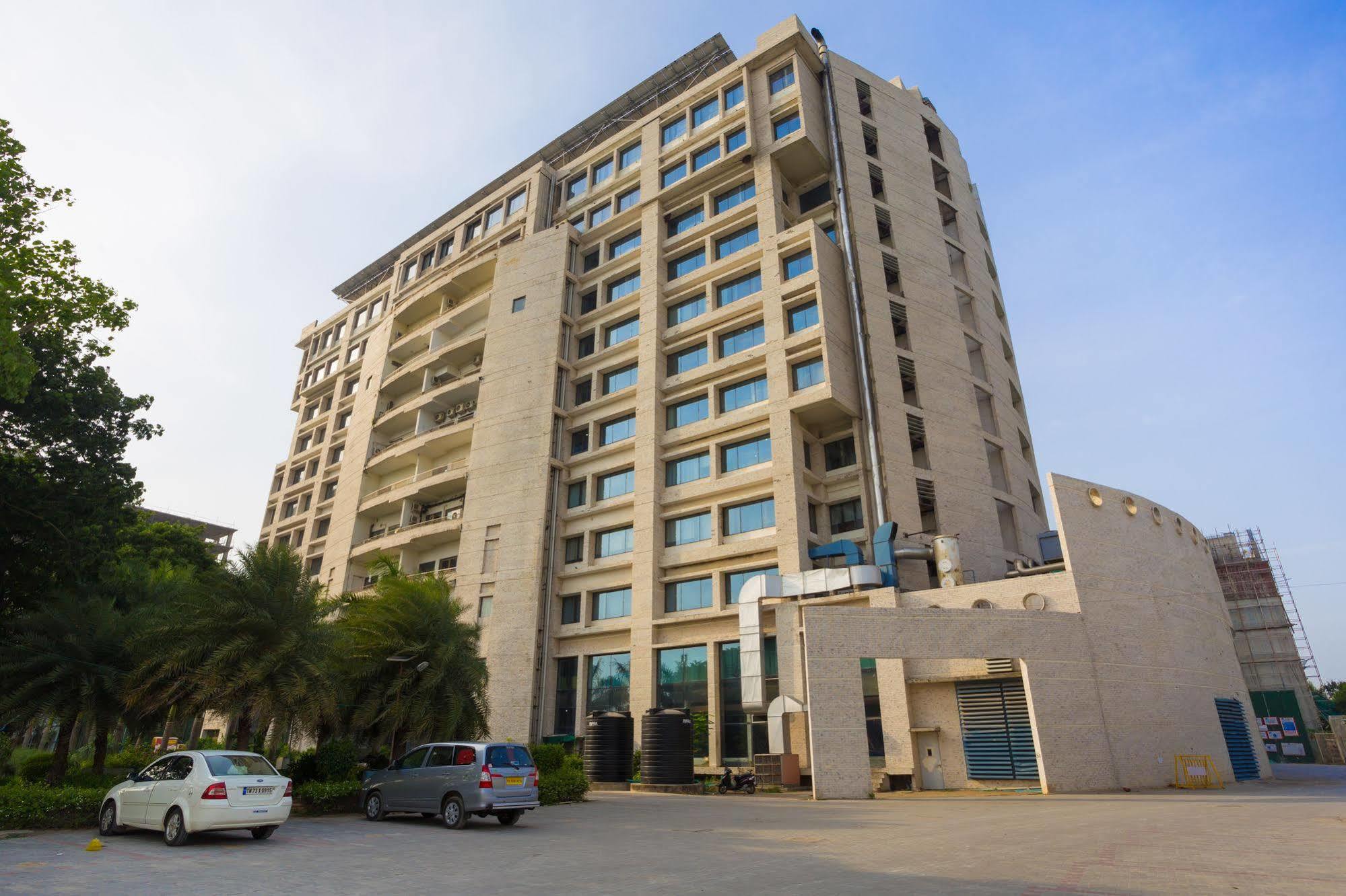 Chennai Hotel Exterior photo